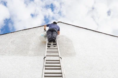 Peinture extérieure à Joussé — façades et ravalement